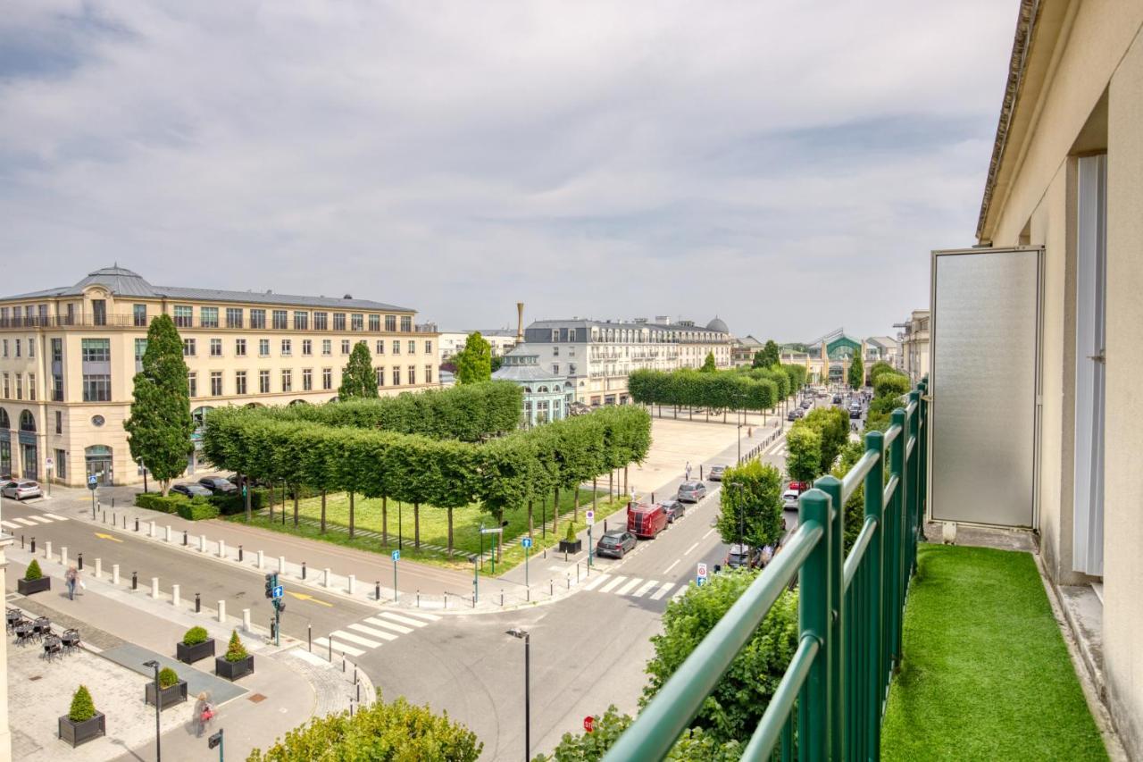 Splendide Appartement Avec Un Beau Panorama Pres De Disneyland Paris #21 谢西 外观 照片